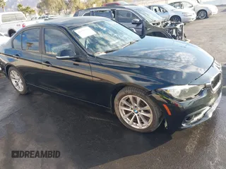 2017 BMW 3 Series 320i with VIN WBA8E1G50HNU14516, listed as a IAAI auction lot 41433532 with 119,742 mi miles. Bid and sale history available at carsss.com. Image 18.
