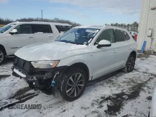 2023 Audi Q5 S line Premium Plus with VIN WA1EAAFY8P2191665, listed as a Copart auction lot 89162585 with 40,569 mi miles and Salvage Title. Bid and sale history available at carsss.com. Image 1.