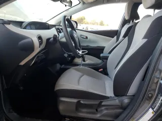 2022 Toyota Prius L Eco with VIN JTDKAMFUXN3174168, listed as a Copart auction lot 61052455 with 54,547 mi miles and Salvage title. Bid and sale history available at DreamBid. Image 7.
