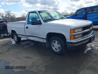 1996 Chevrolet Silverado 1500 with VIN 1GCEC14M5TZ100322, listed as a IAAI auction lot 41785244 with 181,476 mi miles and . Bid and sale history available at DreamBid. Image 1.