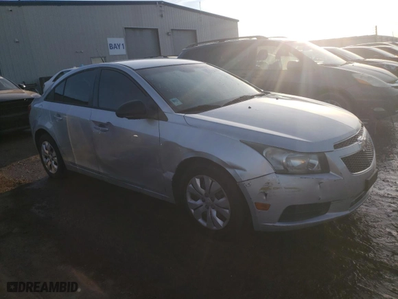 2013 Chevrolet Cruze LS with VIN 1G1PA5SH0D7254373, listed as a Copart auction lot 48384255 with 147,351 mi miles and Clean Title. Bid and sale history available at carsss.com. Image 4.