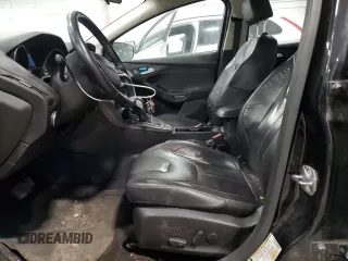 2015 Ford Focus SE z VIN 1FADP3F21FL285263, wystawiony jako Copart lot #53613875 z przebiegiem 116 063 mil mil oraz Szkoda całkowita • Salvage title. Historia ofert i sprzedaży dostępna na DreamBid. Obrazek 7.