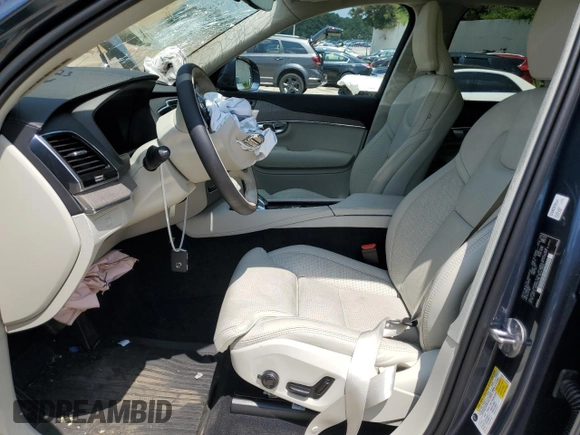 2023 Volvo XC90 Ultimate with VIN YV4062PA6P1948218, listed as a Copart auction lot 65191213 with 11,255 mi miles and Salvage Title. Bid and sale history available at carsss.com. Image 7.