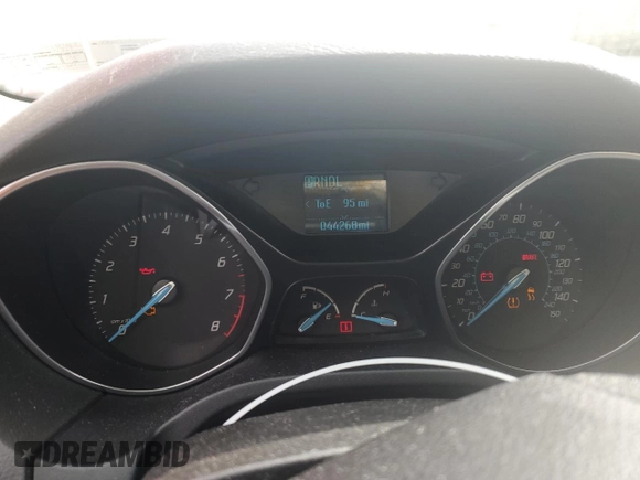 2012 Ford Focus SE with VIN 1FAHP3F21CL389667, listed as a Copart auction lot 49953185 with 44,268 mi miles and Salvage Title. Bid and sale history available at DreamBid. Image 9.