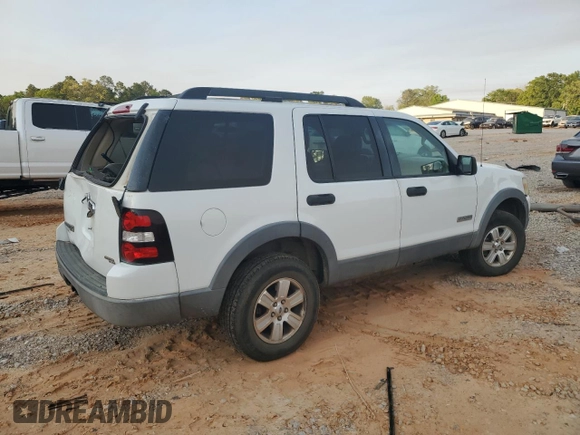 2006 Ford Explorer XLT z VIN 1FMEU63E66UA64237, wystawiony jako Copart lot #51862295 z przebiegiem 106 329 mil mil oraz Szkoda całkowita • Salvage title. Historia ofert i sprzedaży dostępna na DreamBid. Obrazek 3.