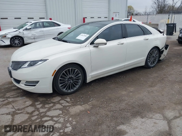 2013 Lincoln MKZ z VIN 3LN6L2GK9DR811737, wystawiony jako IAAI lot #42011896 z przebiegiem 100 669 mil mil oraz . Historia ofert i sprzedaży dostępna na DreamBid. Obrazek 2.