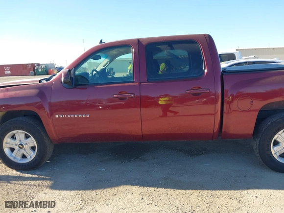 2008 Chevrolet Silverado 1500 LTZ with VIN 3GCEK13J68G265717, listed as a IAAI auction lot 41406840 with 232,153 mi miles. Bid and sale history available at carsss.com. Image 15.