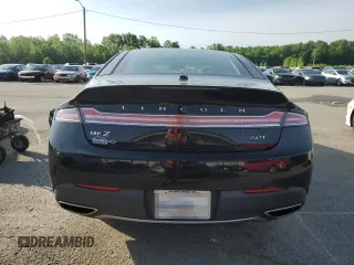 2017 Lincoln MKZ Reserve z VIN 3LN6L5E92HR617901, wystawiony jako Copart lot #45630755 z przebiegiem 77 888 mil mil oraz Nie do naprawy. Historia ofert i sprzedaży dostępna na DreamBid. Obrazek 6.