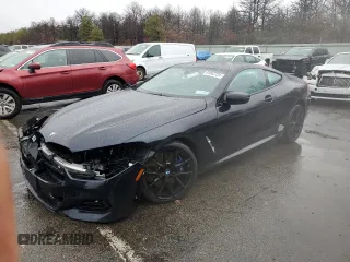 2025 BMW 8 Series M850i xDrive with VIN WBABC4C01SCT38959, listed as a Copart auction lot 81842724 with 0 mi miles and Salvage Title. Bid and sale history available at carsss.com. Image 1.