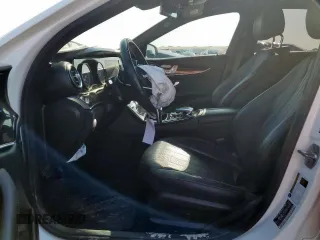 2017 Mercedes-Benz E 300 Luxury z VIN WDDZF4JB8HA181700, wystawiony jako Copart lot #58608045 z przebiegiem 69 312 mil mil oraz Szkoda całkowita • Salvage title. Historia ofert i sprzedaży dostępna na DreamBid. Obrazek 7.