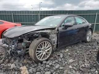 2018 Porsche Panamera with VIN WP0AA2A77JL111122, listed as a Copart auction lot 56304053 with 22,051 mi miles. Bid and sale history available at carsss.com. Image 1.