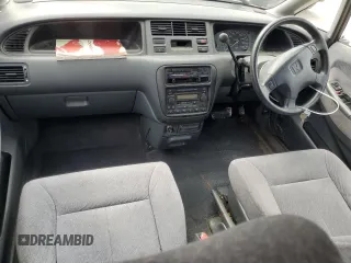 1996 Honda Odyssey z VIN RA11118375, wystawiony jako Copart lot #46170125 z przebiegiem 185 034 mil mil oraz Nie do naprawy • Non repairable. Historia ofert i sprzedaży dostępna na DreamBid. Obrazek 8.
