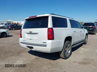 2017 Chevrolet Suburban Premier z VIN 1GNSCJKC7HR142082, wystawiony jako IAAI lot #41749026 z przebiegiem 152 415 mil mil oraz . Historia ofert i sprzedaży dostępna na DreamBid. Obrazek 4.
