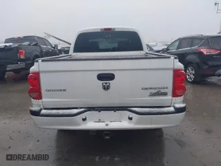 2010 Dodge Dakota Bighorn/Lonestar with VIN 1D7CW3GK0AS228256, listed as a IAAI auction lot 41552140 with 195,566 mi miles. Bid and sale history available at carsss.com. Image 17.