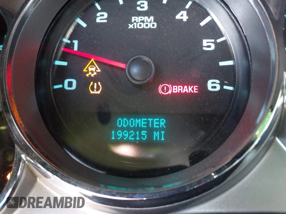 2008 Chevrolet Silverado 1500 1LT with VIN 3GCEC13J48G299099, listed as a IAAI auction lot 41309716 with 199,215 mi miles and . Bid and sale history available at DreamBid. Image 15.