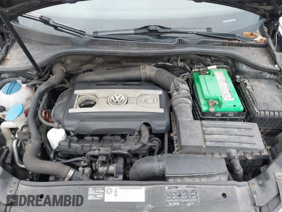2010 Volkswagen GTI with VIN WVWGD7AJ4AW198633, listed as a IAAI auction lot 41996458 with 123,952 mi miles and . Bid and sale history available at DreamBid. Image 10.