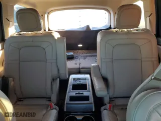 2024 Lincoln Aviator Reserve with VIN 5LM5J7XC2RGL06867, listed as a Copart auction lot 81133144 with 1,586 mi miles and Salvage Title. Bid and sale history available at carsss.com. Image 10.