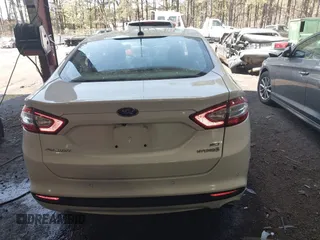 2014 Ford Fusion SE Hybrid with VIN 3FA6P0LU0ER373945, listed as a IAAI auction lot 41810533 with 82,177 mi miles. Bid and sale history available at carsss.com. Image 16.