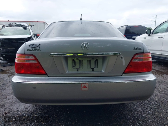 2002 Acura RL with VIN JH4KA966X2C004627, listed as a IAAI auction lot 42652551 with 75,093 mi miles and . Bid and sale history available at DreamBid. Image 16.