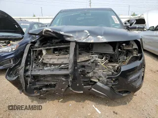 2017 Ford Police Interceptor Utility with VIN 1FM5K8AR4HGE02145, listed as a Copart auction lot 60424045 with Not provided miles and Salvage title. Bid and sale history available at DreamBid. Image 5.