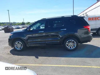 2014 Ford Explorer XLT with VIN 1FM5K8D83EGB11697, listed as a IAAI auction lot 42203447 with 155,027 mi miles and . Bid and sale history available at carsss.com. Image 14.