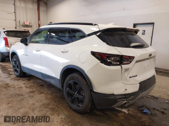 2024 Chevrolet Blazer LT with VIN 3GNKBCR48RS284128, listed as a IAAI auction lot 41542591 with 2,847 mi miles and . Bid and sale history available at DreamBid. Image 3.