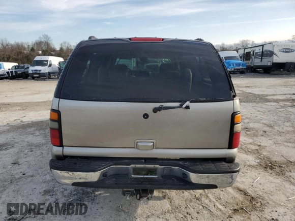 2002 Chevrolet Suburban Z71 с VIN 3GNFK16Z42G220151, выставлен на аукционе Copart как лот 44304335 с пробегом 223 194 миль миль и Списание • Salvage title. История ставок и продаж доступна на DreamBid. Изображение 6.