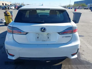 2014 Lexus CT 200h with VIN JTHKD5BH5E2203604, listed as a IAAI auction lot 41372030 with 147,449 mi miles and . Bid and sale history available at DreamBid. Image 16.