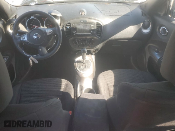 2016 Nissan Juke S z VIN JN8AF5MR3GT608794, wystawiony jako Copart lot #53975335 z przebiegiem 103 323 mil mil oraz Czysty tytuł • Clean title. Historia ofert i sprzedaży dostępna na DreamBid. Obrazek 8.