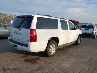 2012 Chevrolet Suburban LT with VIN 1GNSCJE06CR226677, listed as a IAAI auction lot 41403380 with 199,213 mi miles. Bid and sale history available at carsss.com. Image 4.