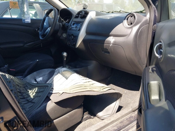 2015 Nissan Versa SV with VIN 3N1CN7AP4FL810975, listed as a IAAI auction lot 42643990 with 165,301 mi miles and . Bid and sale history available at DreamBid. Image 5.
