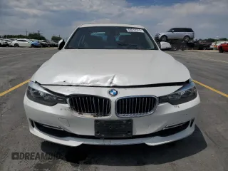 2013 BMW 3 Series 328i xDrive with VIN WBA3B3C53DF537817, listed as a Copart auction lot 60512215 with Not provided miles and Salvage title. Bid and sale history available at DreamBid. Image 5.
