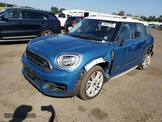 2020 MINI Countryman Cooper S with VIN WMZYX1C05L3L94257, listed as a Copart auction lot 68697384 with 25,920 mi miles and Salvage Title. Bid and sale history available at carsss.com. Image 1.