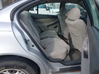 2004 Oldsmobile Alero GX z VIN 1G3NK52F44C148462, wystawiony jako IAAI lot #41804479 z przebiegiem 206 745 mil mil oraz . Historia ofert i sprzedaży dostępna na DreamBid. Obrazek 8.