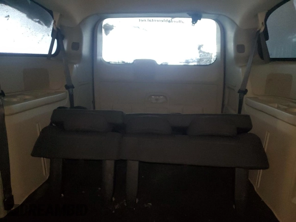 2010 Dodge Grand Caravan Crew with VIN 2D4RN6DX7AR446546, listed as a Copart auction lot 42484005 with 118,104 mi miles and Salvage Title. Bid and sale history available at DreamBid. Image 10.