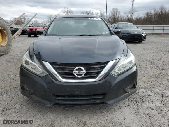 2018 Nissan Altima 2.5 SV with VIN 1N4AL3AP8JC116397, listed as a Copart auction lot 48001395 with 113,740 mi miles and Clean Title. Bid and sale history available at carsss.com. Image 5.