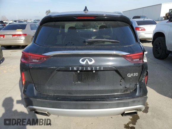 2019 Infiniti QX50 LUXE with VIN 3PCAJ5M10KF123447, listed as a Copart auction lot 39307983 with 63,727 mi miles. Bid and sale history available at carsss.com. Image 6.
