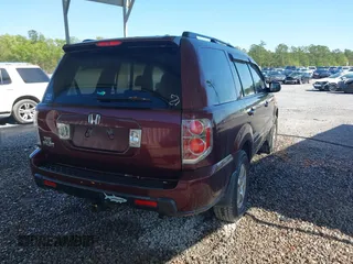 2008 Honda Pilot EX-L with VIN 5FNYF28598B011282, listed as a IAAI auction lot 42000822 with 229,046 mi miles and . Bid and sale history available at DreamBid. Image 4.
