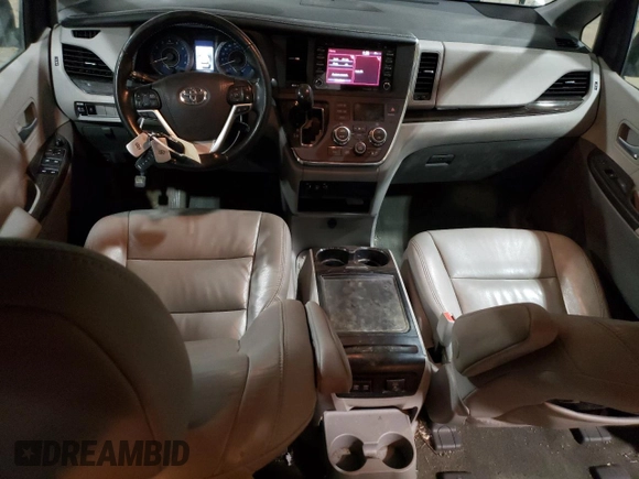 2018 Toyota Sienna XLE с VIN 5TDDZ3DC4JS208054, выставлен на аукционе Copart как лот 54902485 с пробегом 110 296 миль миль и Списание • Salvage title. История ставок и продаж доступна на DreamBid. Изображение 8.