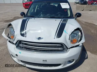 2015 MINI Countryman with VIN WMWZB3C55FWR43773, listed as a IAAI auction lot 42510137 with 150,764 mi miles and . Bid and sale history available at DreamBid. Image 6.
