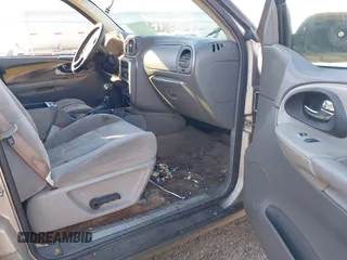 2006 Chevrolet TrailBlazer LS with VIN 1GNDS13S862265008, listed as a IAAI auction lot 41263151 with 254,504 mi miles and . Bid and sale history available at DreamBid. Image 5.