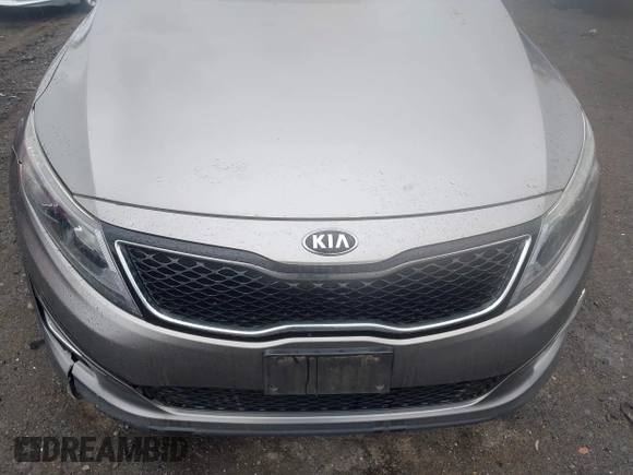 2015 Kia Optima LX with VIN 5XXGM4A76FG475908, listed as a IAAI auction lot 41964205 with 122,965 mi miles. Bid and sale history available at carsss.com. Image 6.