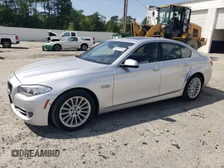2013 BMW 5 Series 535i with VIN WBAFR7C54DC829106, listed as a Copart auction lot 55297115 with 92,823 mi miles and Salvage title. Bid and sale history available at DreamBid. Image 1.