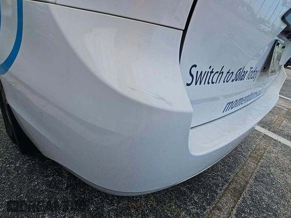 2020 Toyota Sienna L с VIN 5TDZZ3DC5LS041468, выставлен на аукционе IAAI как лот 42785544 с пробегом 117 615 миль миль и . История ставок и продаж доступна на DreamBid. Изображение 17.