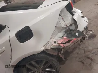 2018 Lexus IS 350 z VIN JTHCZ1D2XJ5014964, wystawiony jako IAAI lot #41722586 z przebiegiem 73 884 mil mil oraz . Historia ofert i sprzedaży dostępna na DreamBid. Obrazek 6.