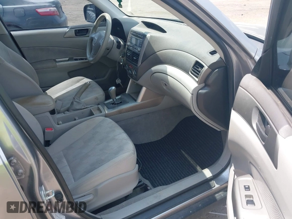 2009 Subaru Forester X with VIN JF2SH616X9H718811, listed as a IAAI auction lot 42446220 with 232,578 mi miles and . Bid and sale history available at DreamBid. Image 5.