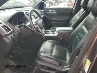 2011 Ford Explorer XLT z VIN 1FMHK7D8XBGA76613, wystawiony jako Copart lot #55568695 z przebiegiem 124 631 mil mil oraz Szkoda całkowita • Salvage title. Historia ofert i sprzedaży dostępna na DreamBid. Obrazek 7.
