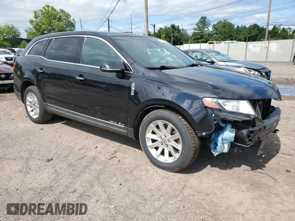 2019 Lincoln MKT with VIN 2LMHJ5NK0KBL04339, listed as a Copart auction lot 67977604 with 224,323 mi miles and Salvage Title. Bid and sale history available at DreamBid. Image 4.