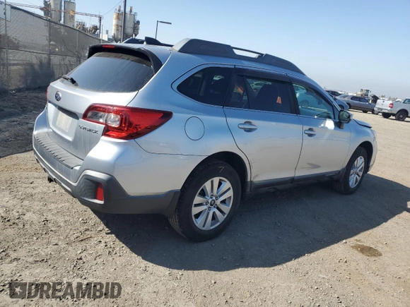 2018 Subaru Outback Premium with VIN 4S4BSACC3J3213261, listed as a Copart auction lot 60062995 with 86,525 mi miles and Salvage title. Bid and sale history available at DreamBid. Image 3.