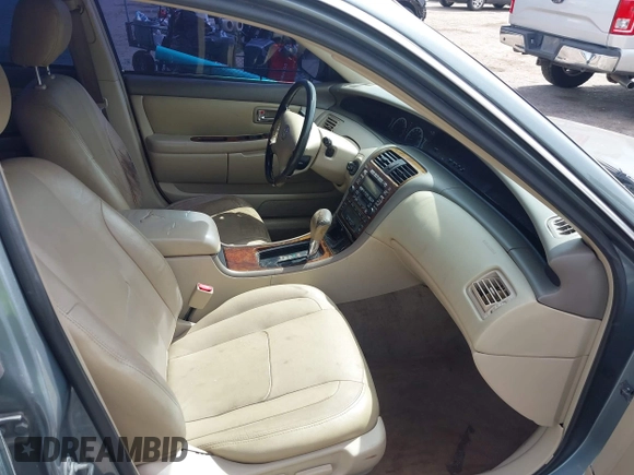2002 Toyota Avalon XL with VIN 4T1BF28B82U226223, listed as a IAAI auction lot 42085766 with 247,355 mi miles and . Bid and sale history available at DreamBid. Image 5.